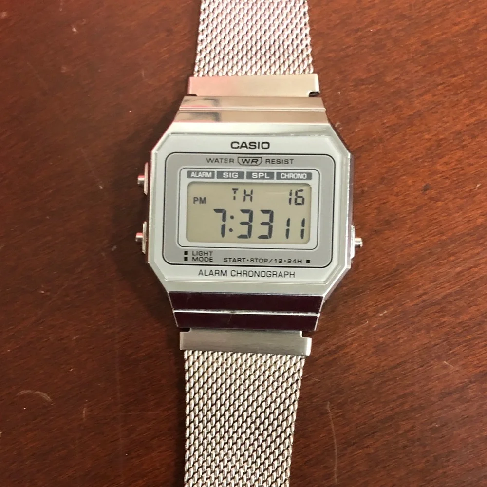 Casio A700WM Watch works well